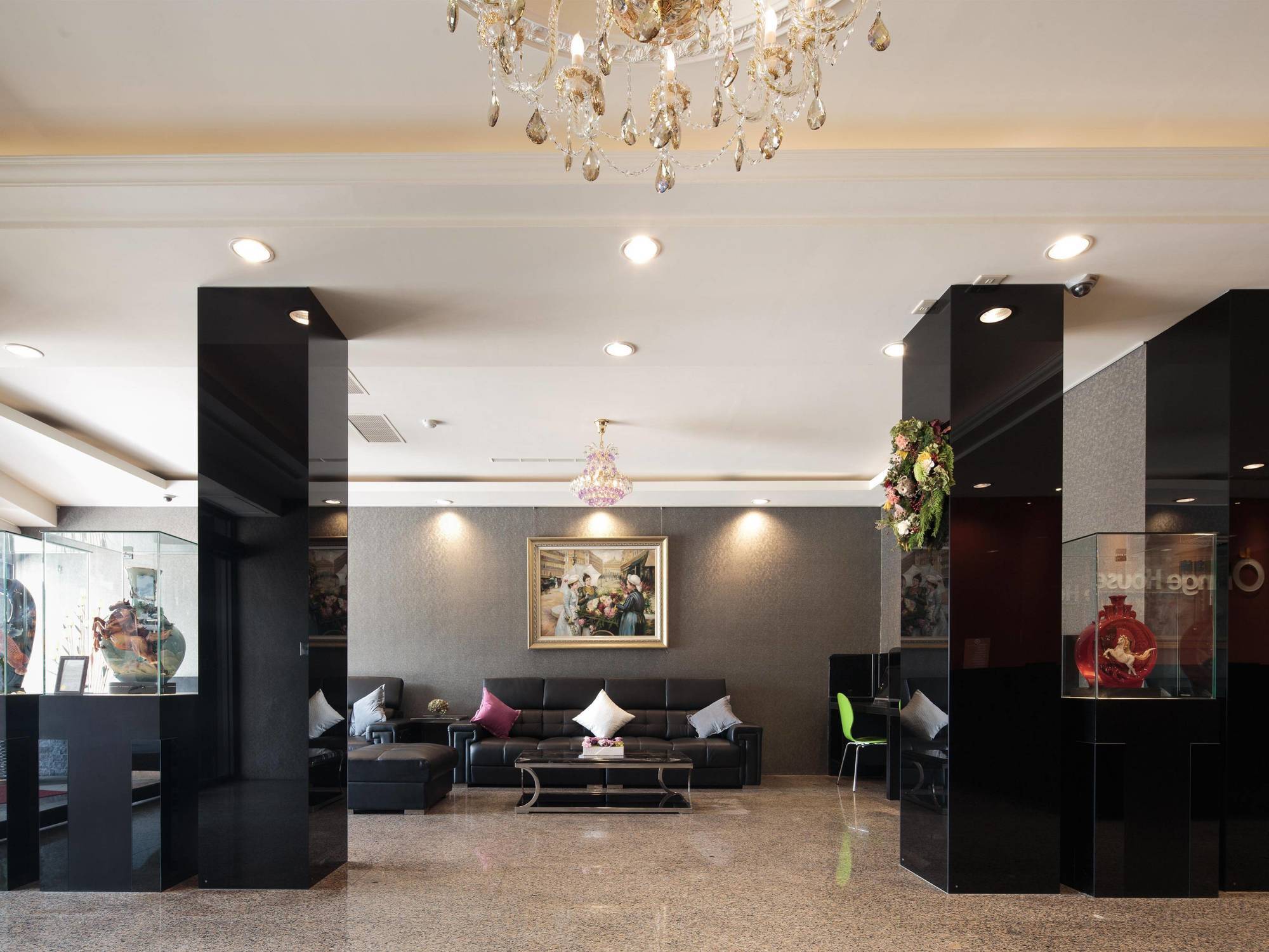 O House Hotel Kaohsiung Extérieur photo